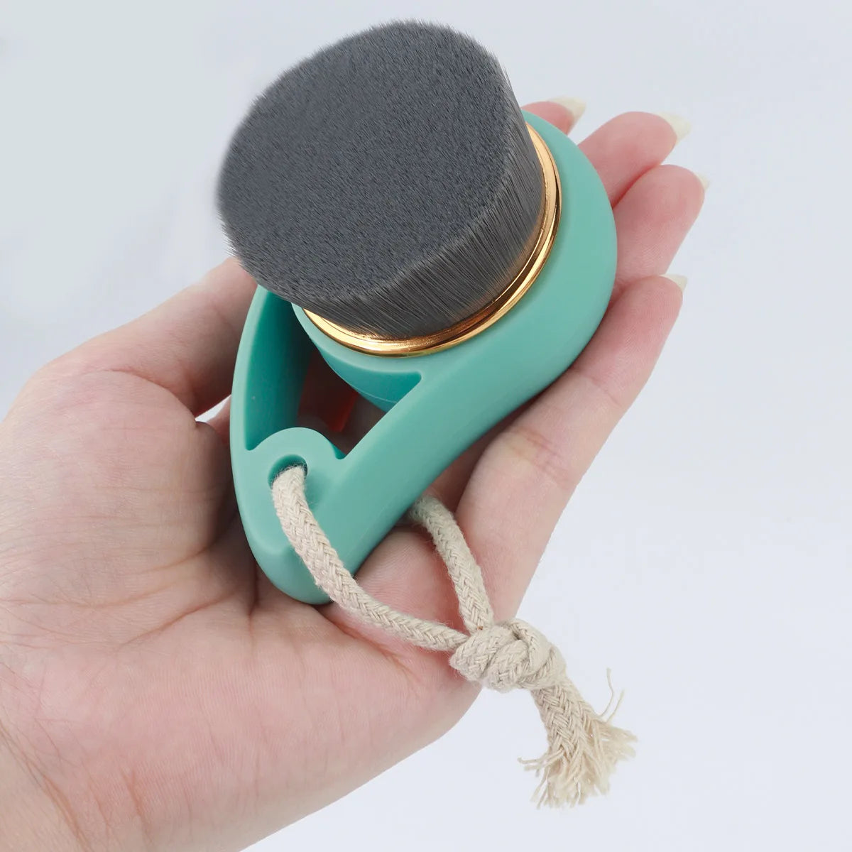 CharGlow™ Purifying Facial Brush